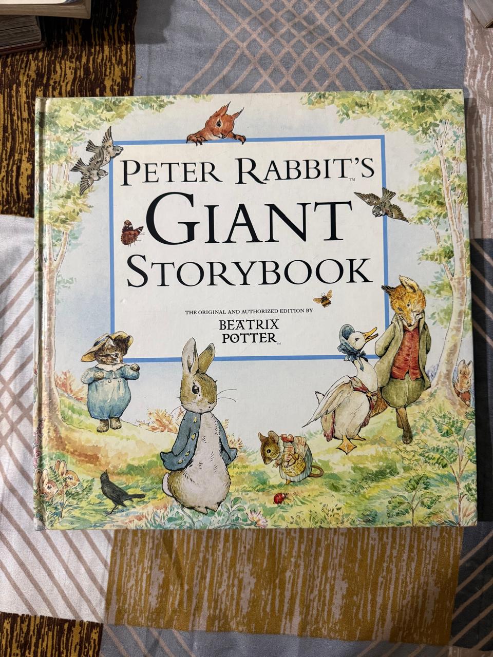 Peter Rabbit's Giant Story Book