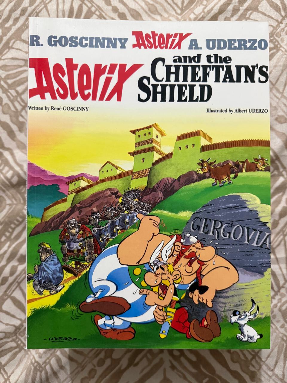 Asterix and The Chieftain's Shield