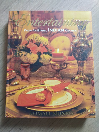 Used book Entertaining Food - From An Ethnic Indian Kitchen