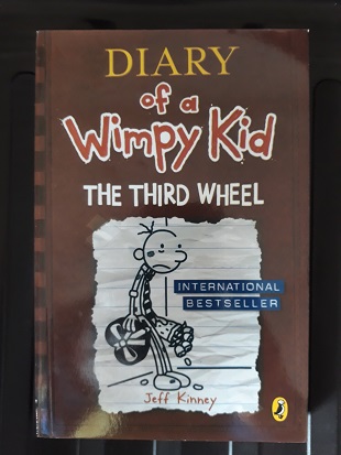 Used Book Diary of a Wimpy Kid - The Third Wheel