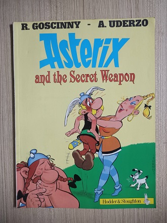 Used Book Asterix And The Secret Weapon