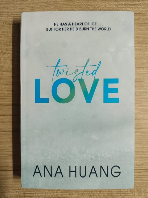 Second hand Book Twisted Love - Anna Huang