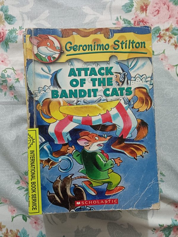 Second Hand Book - Geronimo Stilton - Attack of the Bandit Cats