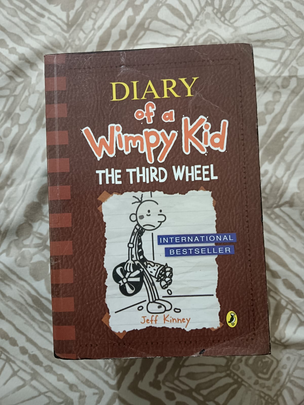 Used Book Diary of a Wimpy Kid - The Third Wheel