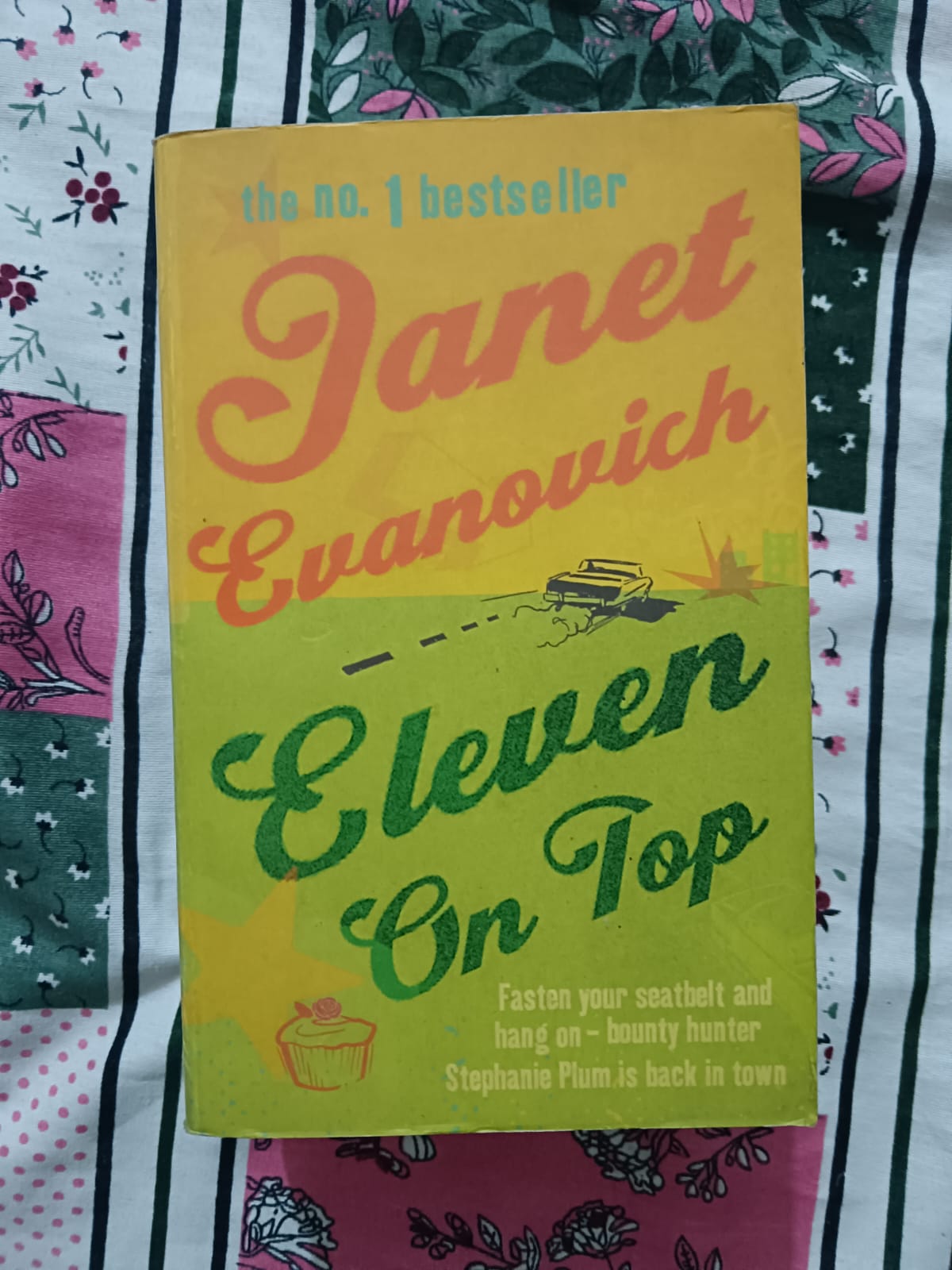 Second hand Book - Eleven on Top - Janet Evanovich - Punchy, Saucy and Stakes of Fun Continues to Enliven The Literary Crime Scene - Pithy, Witty and Fast Paced