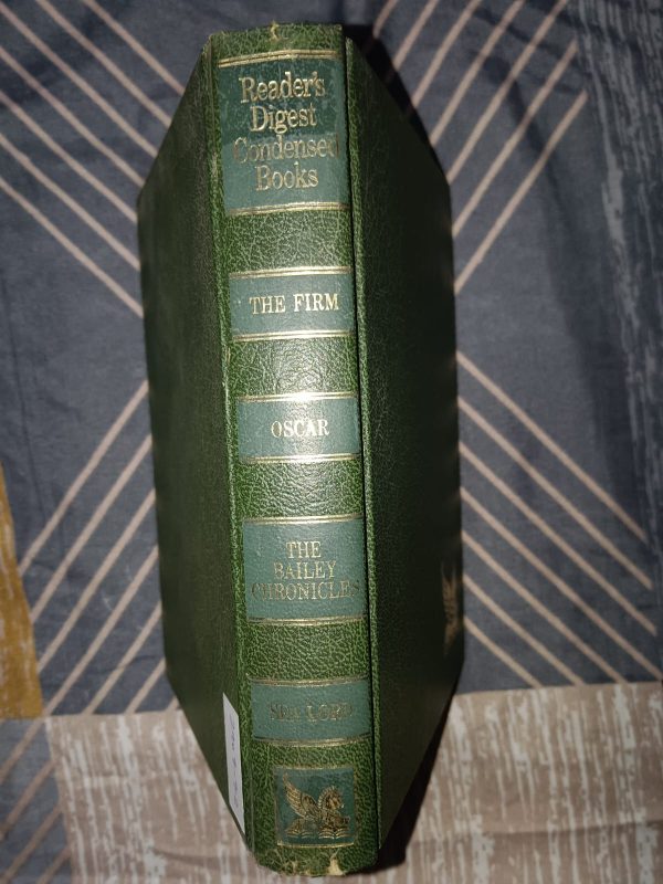 Second hand Book - Reader's Digest Condensed Book (4 in 1) - The Firm by Jack Grisham - OSCAR The True Story of Husky by Commander Nils Lied - The Bailey Chronicles by Chtherine Cookson - Sea Lord by Bernard Cornwell