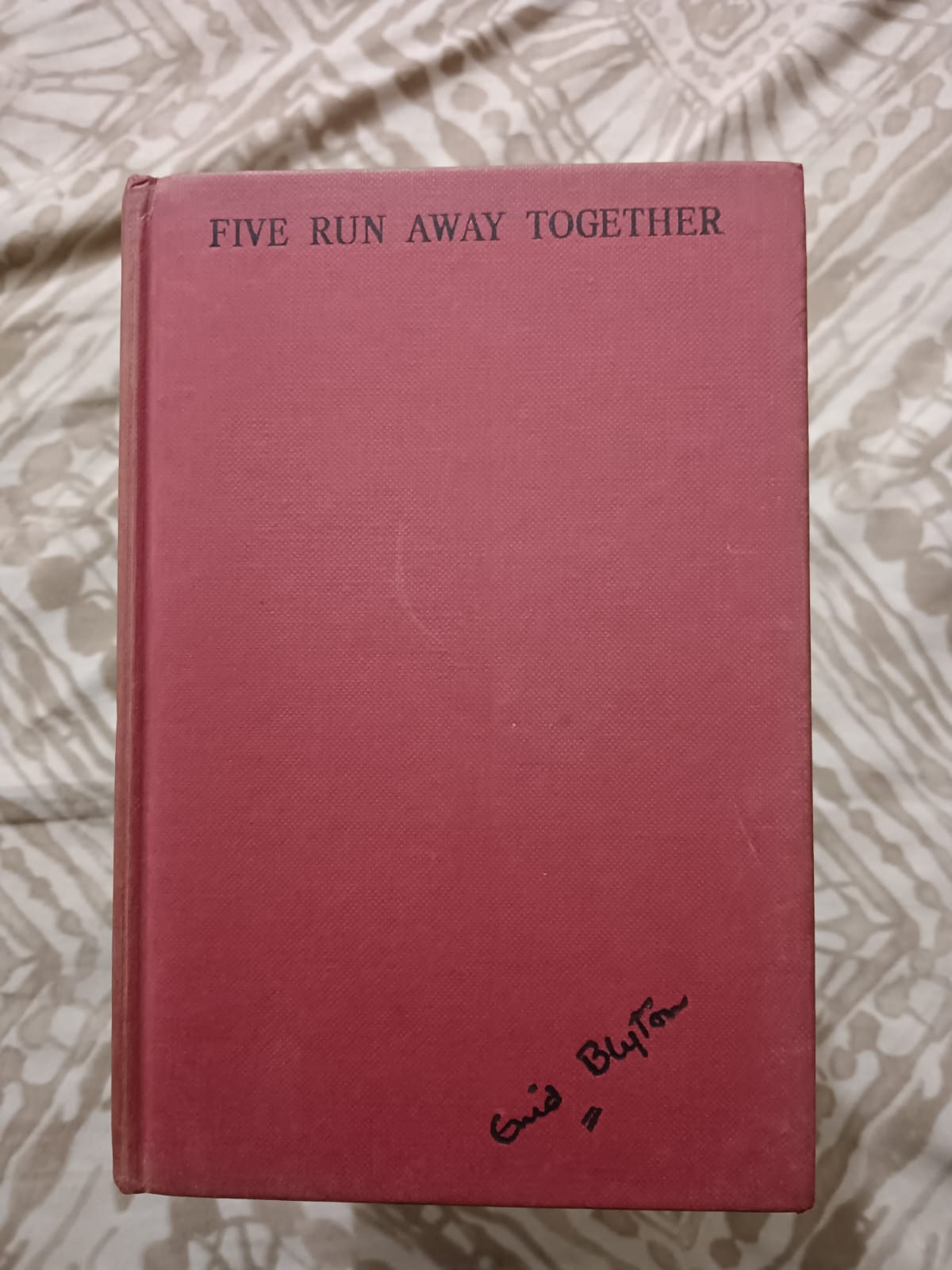 Used Book - Enid Blyton - Five Run Away Together - The Story of the Adventures of Four Friends & Their Dog