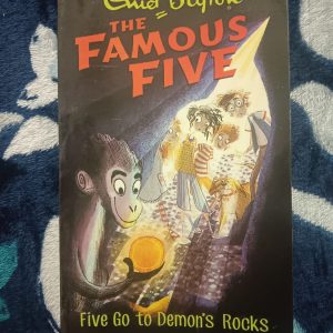 Used Book - Enid Blyton - The Famous Five - Five Go To Demon's Rocks