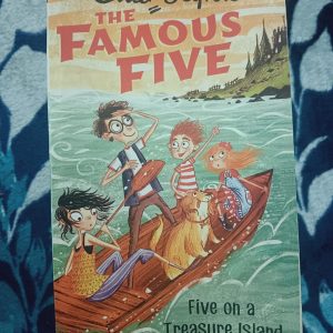 Used Book - Enid Blyton - The Famous Five - Five On A Treasure Island