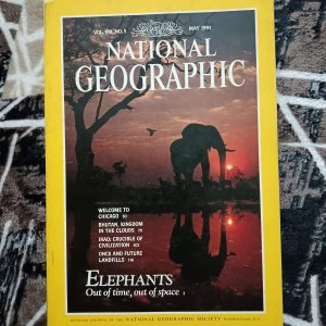 Second Hand Book - National Geographic - Welcome to Chicago - Bhutan, Kingdom In The Clouds - IRAQ Crucible of Civilization - Once & Future Landfills - Elephants Out of Time Out of Space