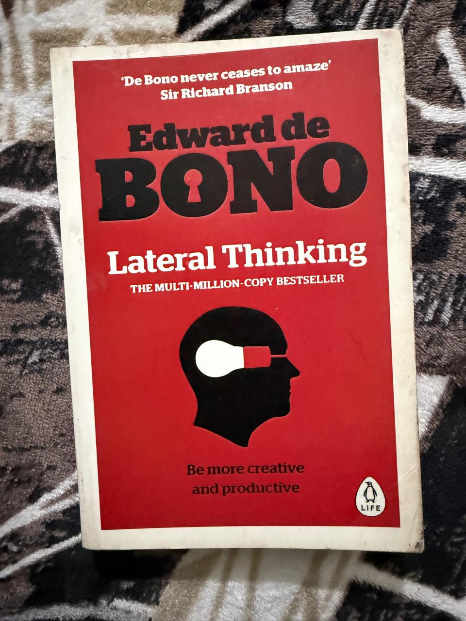 Second Hand Book - Edward De Bono - Lateral Thinking - Be More Creative and Productive - The Classic Work About Improving Creativity