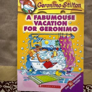 Second Hand Book - Geronimo Stilton - A Fabumouse Vacation For Geronimo - Scholastic - The Adventurous Universe of Mischievous Mouse Island
