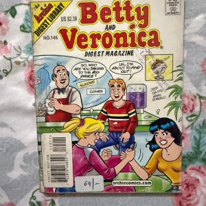 Second hand Book - Betty and Veronica - Digest Magazine - This vibrant digest is a delightful celebration of Riverdale’s most iconic duo. Featuring timeless art and witty storytelling, it perfectly captures the enduring friendship and playful rivalry between Betty and Veronica. It is a nostalgic, fun-filled treasure trove of fashion and friendship—an essential, pocket-sized classic for readers of all ages.