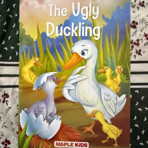 Used Book - My First Fairy Tale - The Ugly Duckling - Mable Kids - My First Fairy Tale: The Ugly Duckling by Mable Kids is a delightful, vibrant reimagining of a timeless classic. Perfectly tailored for young readers, its engaging illustrations and simplified storytelling beautifully convey powerful lessons about self-acceptance and growth. It’s an enchanting, heartwarming addition to any child's early reading journey.