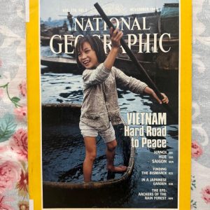 Second Hand Book - National Geographic - November 1989 - Vietnam Hard Road To Peace - Hanoi Hue Saigon - Finding The Bismarck - In A Japanese Garden - The EFE Archers of the Rain Forest - This captivating November 1989 edition of National Geographic delivers a profound, multi-layered journey. It brilliantly captures post-war resilience across Hanoi, Hue, and Saigon, alongside the high-stakes thrill of finding the Bismarck. Seamlessly balancing the tranquility of a Japanese garden with the raw heritage of the Efe archers, it is a spectacular archival masterpiece.