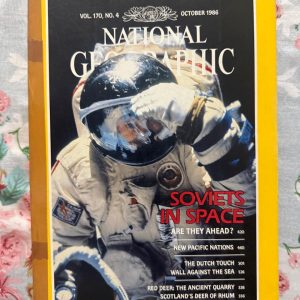 Second Hand Book - National Geographic - October 1986 - Soviets In Space, Are They Ahead ? - New Pacific Nations - The Dutch Touch Will Against The Sea - Red Deer The Ancient Quarry Scotland's Deer of Rhum - This riveting October 1986 edition of National Geographic offers a thrilling window into global ambition and resilience. Investigating the high-stakes Soviet space program alongside the emergence of new Pacific nations, it perfectly contrasts human ingenuity with nature, showcasing Scotland’s majestic red deer and the legendary Dutch triumph over the sea.