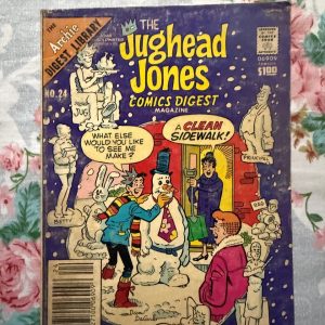 Second hand Book - Jughead Jones Comics Digest Magazine - Vintage Edition - Jughead Jones Comics Digest Magazine is a hilarious tribute to Riverdale’s premier burger-loving nonconformist. Bursting with classic adventures, crown-wearing antics, and his trademark sarcastic wit, this pocket-sized powerhouse delivers double the laughs. It is a delightfully charming read that perfectly celebrates the ultimate lazy genius and his timeless comic escapades.
