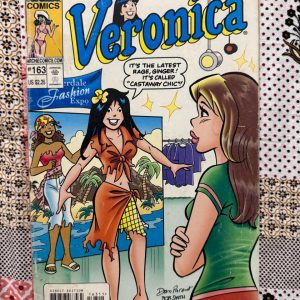 Second hand Book - Archie Comics - VERONICA - Jumbo Size - This Veronica Jumbo Size edition is a glamorous, laugh-out-loud triumph! Showcasing Riverdale’s favorite rich girl, it perfectly captures her sharp wit, high-fashion antics, and fierce loyalty. Packed with classic storylines, nostalgic artwork, and endless teenage drama, this massive, feel-good collection delivers pure, timeless entertainment for Archie fans everywhere.